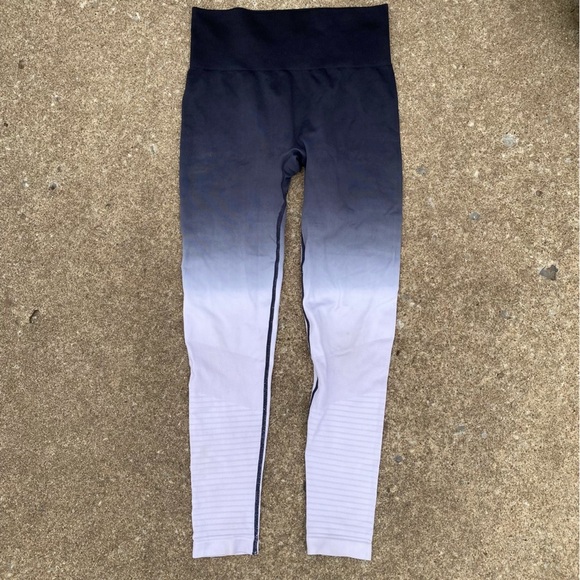 ZYIA | Black Metallic Ombre Light n Tight Hi-Rise Leggings Small - Picture 5 of 8